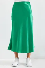 Jupe en satin vert 15806