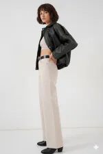 Kadın Siyah Oversize Fermuarlı ve Düğmeli Yandan Cepli Suni Deri Ceket HZL25W-BD110551