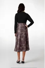 Kadın Kahverengi Leopar Desenli Saten Yüzeyli Beli Lastikli Midi Boy Etek Hzl23s-bd1101471