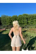 Kadın Bej Beli Lastikli Yırtmaç Detaylı Cepli Keten Şort HZL24S-ZK11071