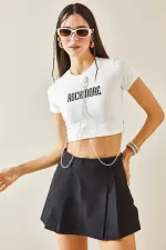 Kadın Beyaz ROCKMORE Baskılı Zincir Aksesuarlı Crop T-Şihrt HZL24S-DSB120281