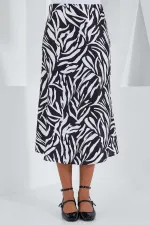 Kadın Zebra Desen Siyah Beyaz Saten Yüzeyli Beli Lastikli Midi Boy Etek Hzl23s-bd1101471