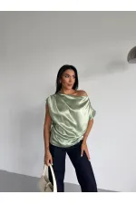Kadın Çağla Yeşili Tek Omuz Asimetrik Kesim Saten Bluz HZL26W-FRY121171