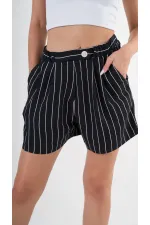Kadın Siyah Çizgili Beli Lastikli Düğme Detaylı Cepli Şort HZL24S-YY277