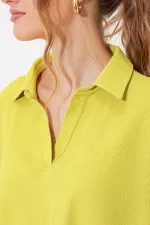 Kadın Fıstık Yeşil Polo Yaka Geniş Kesim Örme Bluz HZL24S-BD104861