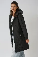 Kadın Siyah Kapitone Uzun Şişme Mont HZL22W-BD151381