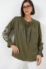 Kadın Nakışlı Örme Bluz 941 - Haki
