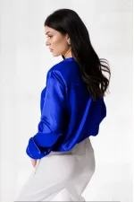 Kadın Canlı Mavi Hafif Dökümlü Saten Yüzeyli Gömlek HZL22W-BD139641