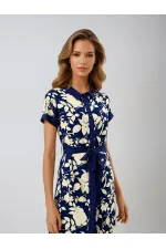 Kadın Lacivert Krem Kuşaklı Çiçek Desenli Düğmeli Yazlık Viskon Elbise HZL24S-BD124551