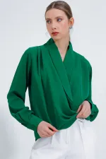 Chemisier drapé en satin vert émeraude pour femme, col cache-cœur, référence 0492