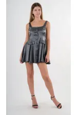 Kadın Antrasit Askılı Önden Düğmeli Cepli Beli Lastikli Şortlu Elbise HZL24S-YY197
