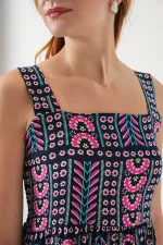 Robe midi à bretelles à motifs pour femme 2577 - Bleu marine