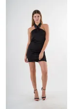 Kadın Siyah Halter Yaka Saten Kumaş Sırt Dekolteli Mini Elbise HZL24S-YY262