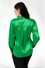 Kadın Koyu Yeşil Hafif Dökümlü Saten Yüzeyli Gömlek HZL22W-BD139641