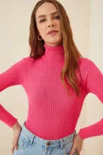 Pull col roulé côtelé fuchsia pour femme HZL22W-BD1445001