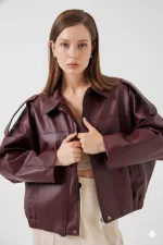 Kadın Bordo Oversize Fermuarlı ve Düğmeli Yandan Cepli Suni Deri Ceket HZL25W-BD110551