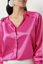 Kadın Canlı Pembe Hafif Dökümlü Saten Yüzeyli Gömlek Hzl22w-bd139641