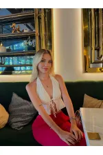 Kadın Beyaz Boyundan Bağlamalı Sırtı Açık Keten Bluz HZL24S-ZK11081