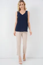 V Yaka Sıfır Kol Bluz 950 - Lacivert