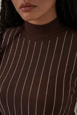 Kadın Kahverengi Yarım Balıkçı Önü Taşlı Body HZL25W-BD19221