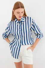 Chemise en satin légèrement drapée 3964 - Bleu marine foncé