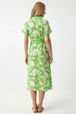 Kadın Yeşil Krem Kuşaklı Çiçek Desenli Düğmeli Yazlık Viskon Elbise HZL24S-BD124551
