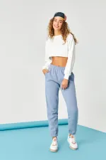 Sweat-shirt court basique blanc à col ras du cou et manches longues pour femme HZL24W-ZK11351