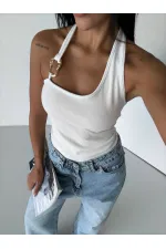Kadın Beyaz Ottoman Kumaş Halter Yaka Toka Detay Bluz HZL26W-BD123321