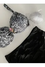 Kadın Siyah Taş İşlemeli Toka Aksesuarlı Bikini Takım HZL25S-LC3311
