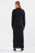 Robe longue en maille noire 15839