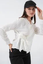 Chemise rayée à nouer sur le devant pour femme 20362 - Écru