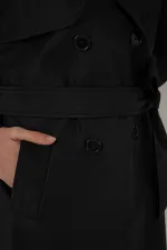 Kadın Siyah Kruvaze Yaka Kuşaklı Astarlı Trençkot HZL25W-BD159181