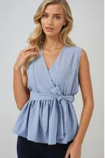 Kadın Mavi Kruvaze Yaka Beli Lastikli Kuşaklı Bluz HZL25S-BD19661