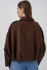 Kadın Kahverengi Oversize Fermuar ve Çıt Çıt Kapamalı Cepsiz Süet Deri Ceket HZL25W-BD107301