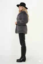 Manteau en fourrure pelucheux gris pour femme, doublé et détaillé, avec ceinture HZL25W-BD191561