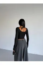 Kadın Siyah Uzun Kollu Arkası Bağlamalı Fit Kesim Crop Bluz HZL25W-FRY122771