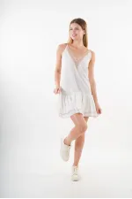 Kadın Beyaz V Yaka İp Askılı Eteği Pileli Güpür Detaylı Elbise HZL24S-YY244