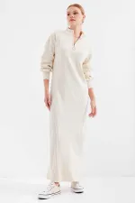 Robe longue en maille côtelée crème à col zippé pour femme HZL24W-BD1102271