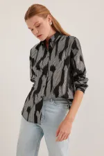 Chemise noire pour femme avec motif argenté 20253