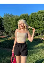 Kadın Siyah Beli Lastikli Yırtmaç Detaylı Cepli Keten Şort HZL24S-ZK11071