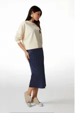 Kadın Lacivert Saten Yüzeyli Beli Lastikli Midi Boy Etek Hzl23s-bd1101471