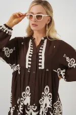 2423 Otantik Desenli Tesettür Elbise - Koyu Kahve