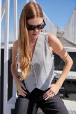 Kadın Gri Çizgili Düğmeli Astarsız Dokuma Yelek HZL24S-BD167941