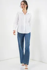 Chemise blanche pour femme avec motif argenté 20253