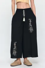 Kadın Siyah Beli Lastikli Nakış Detaylı Bol Kesim Viskon Pantolon HZL25S-VM10301