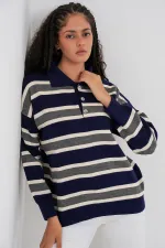 Pull en maille rayé à col polo pour femme 15952 - Bleu marine