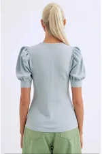 Kadın Açık Mavi Kare Yaka Örme Bluz HZL22W-BD104091