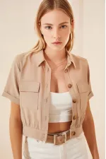 Veste courte d'été beige à manches courtes et poches boutonnées pour femme HZL22S-BD106631