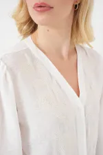 Women's Embroidered Long-Sleeve Blouse 963 - Cream