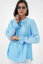 Women's Embroidered Knitted Blouse 941 - Blue